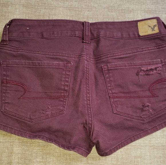 American eagle ripped Jean shorts - Picture 3 of 5